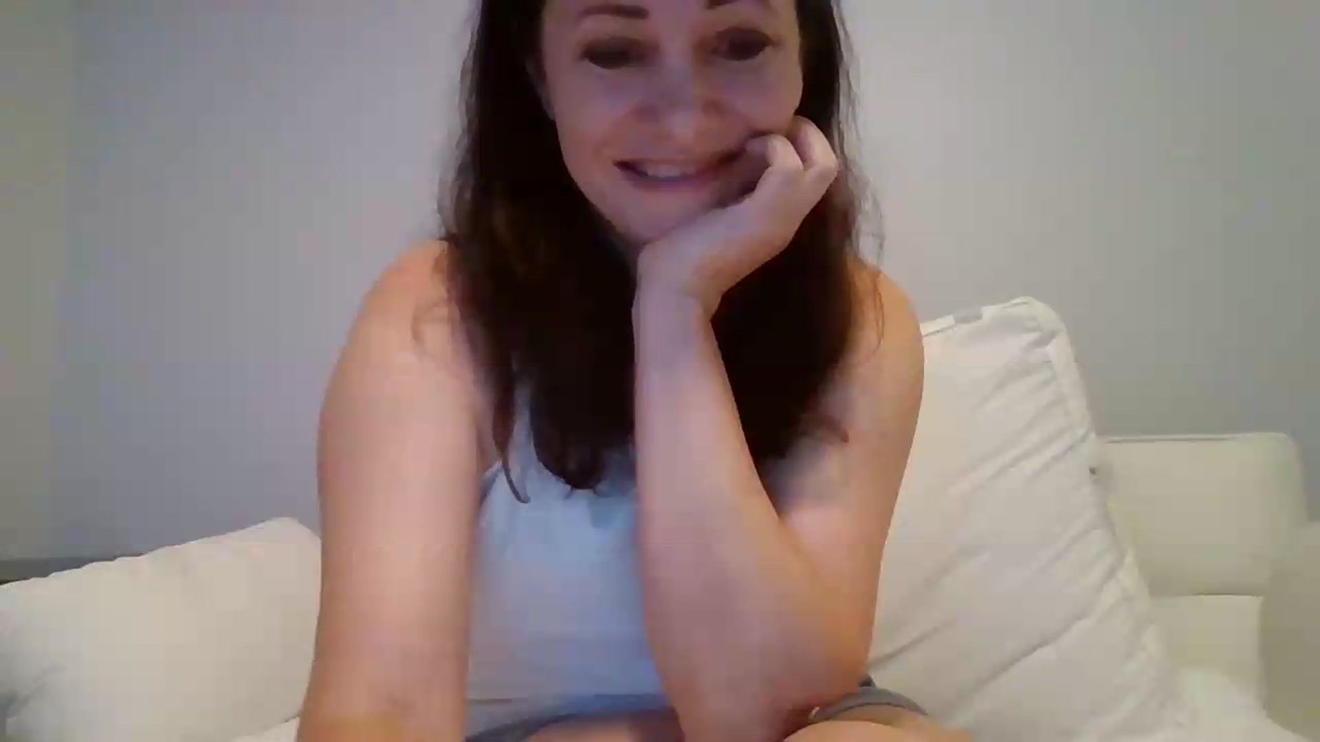 Gallery image thumbnail from LVDOLL's myfreecams stream on, 07/10/2026, 05:47 image 12 of 20