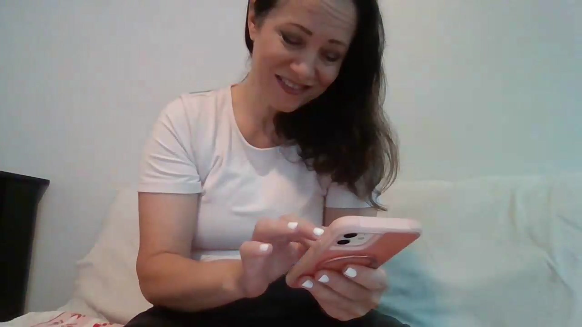 Gallery image thumbnail from LVDOLL's myfreecams stream on, 07/24/2026, 02:20 image 18 of 20