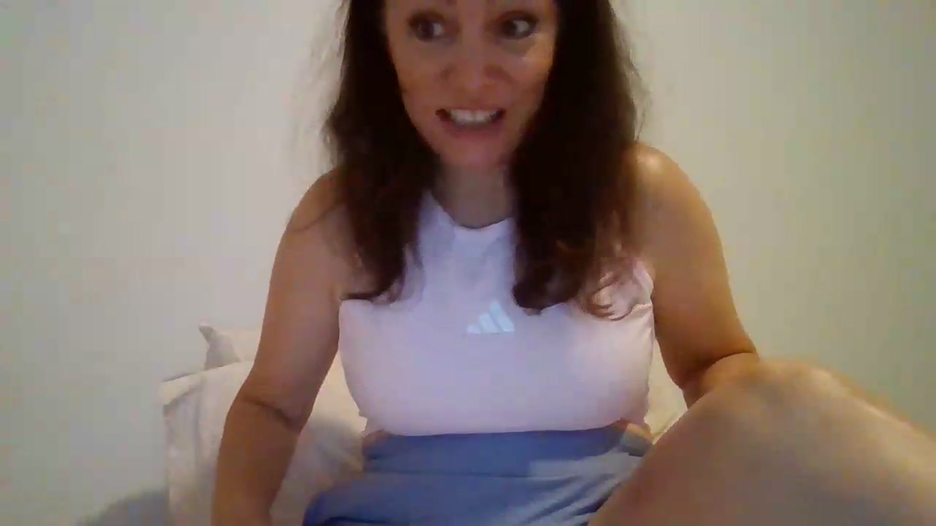 Gallery image thumbnail from LVDOLL's myfreecams stream on, 07/29/2026, 04:13 image 10 of 20