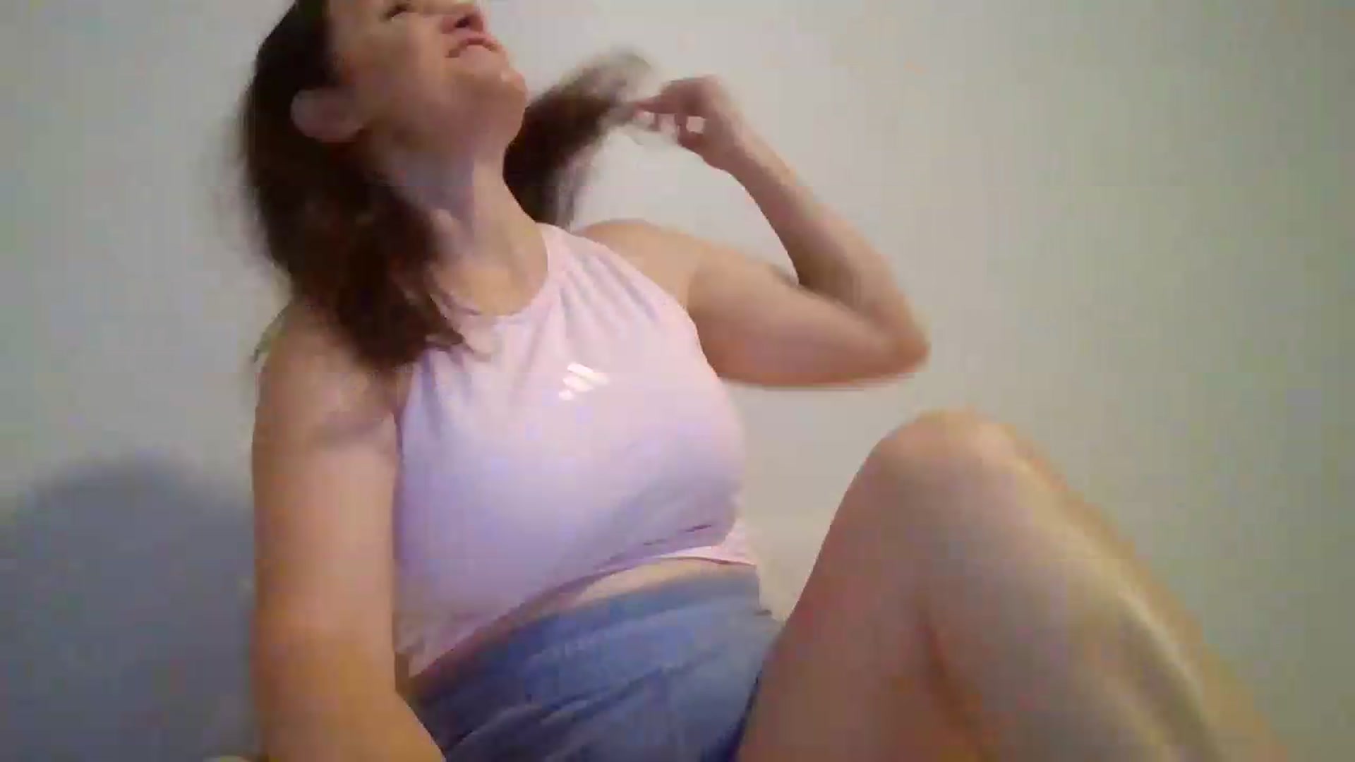 Gallery image thumbnail from LVDOLL's myfreecams stream on, 07/29/2026, 05:40 image 10 of 20