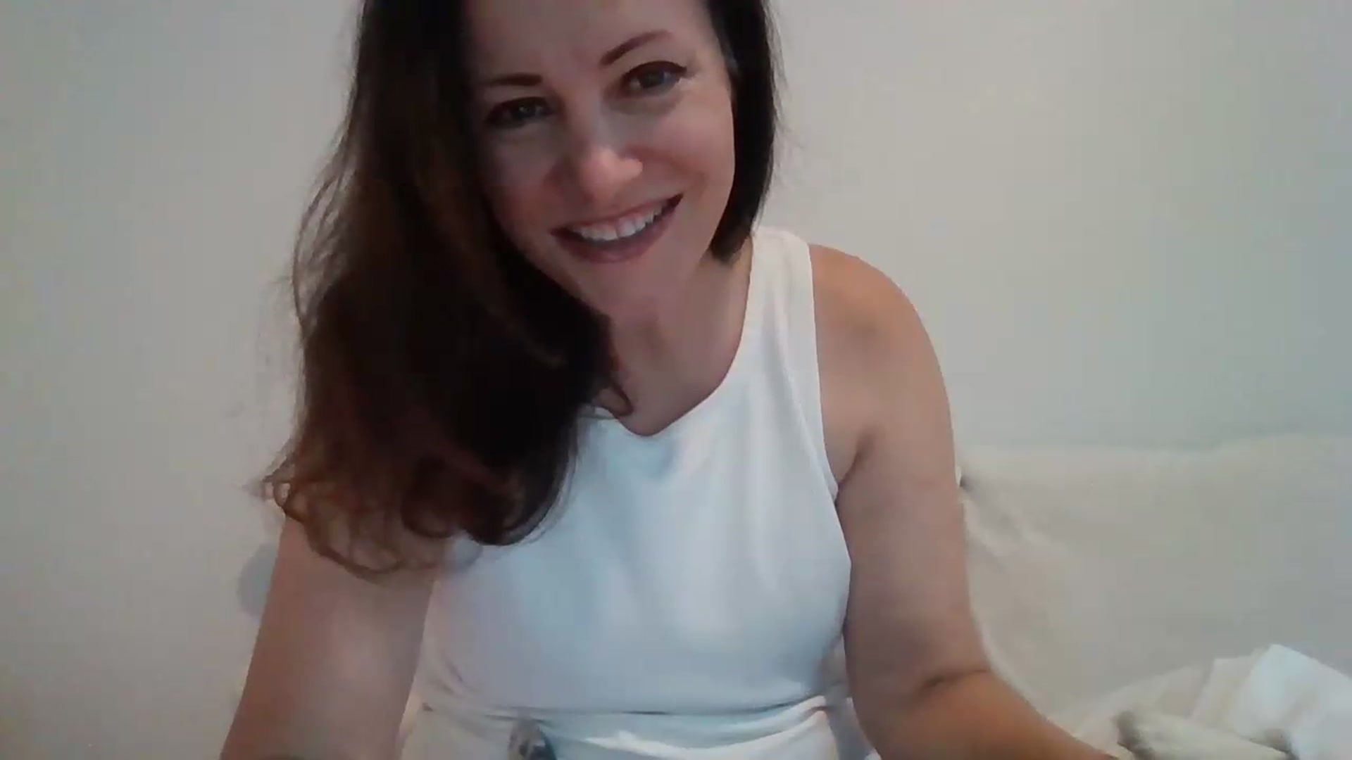 Gallery image thumbnail from LVDOLL's myfreecams stream on, 07/31/2026, 02:16 image 16 of 20