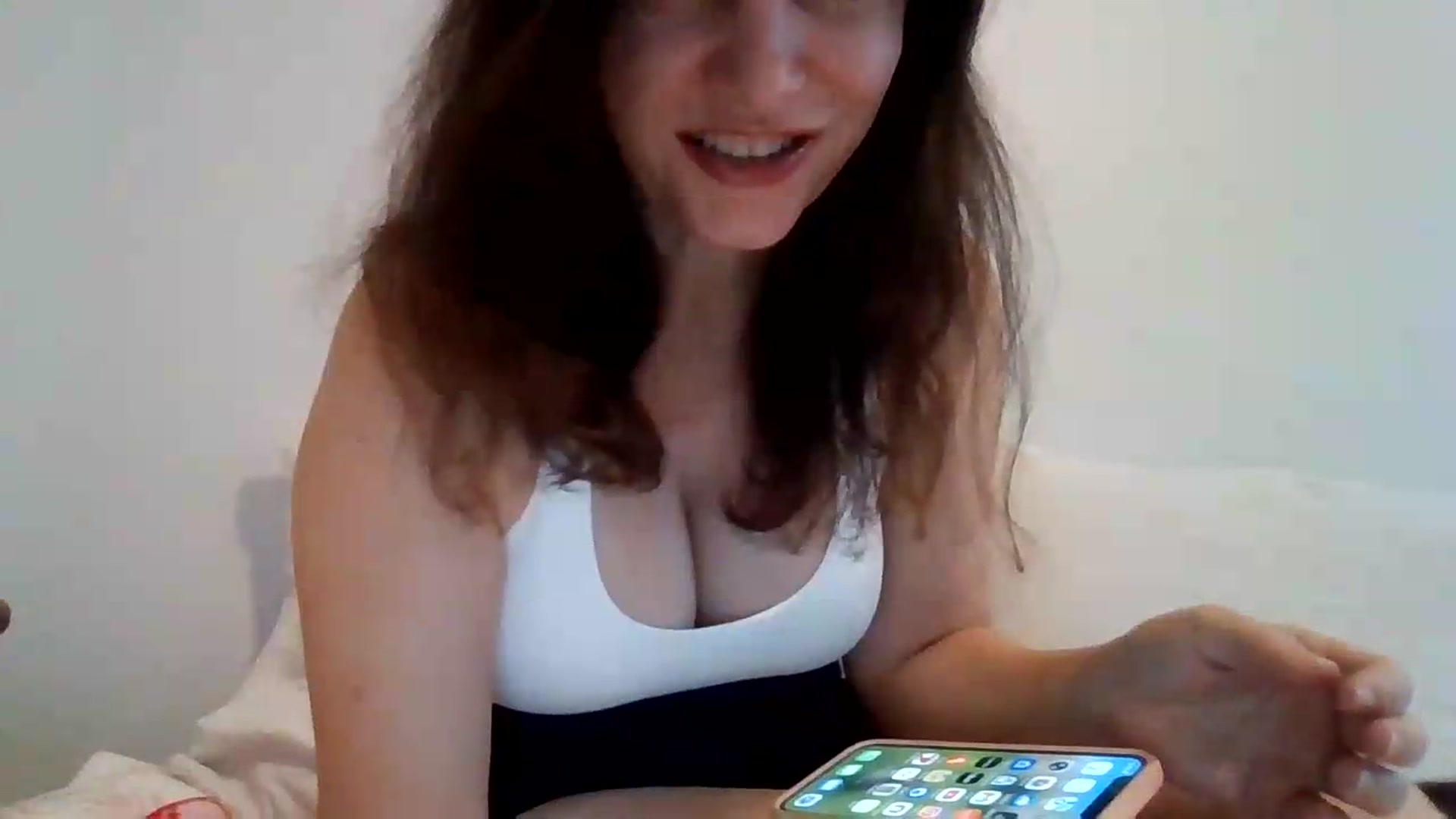 Gallery image thumbnail from LVDOLL's myfreecams stream on, 08/03/2026, 02:58 image 2 of 20