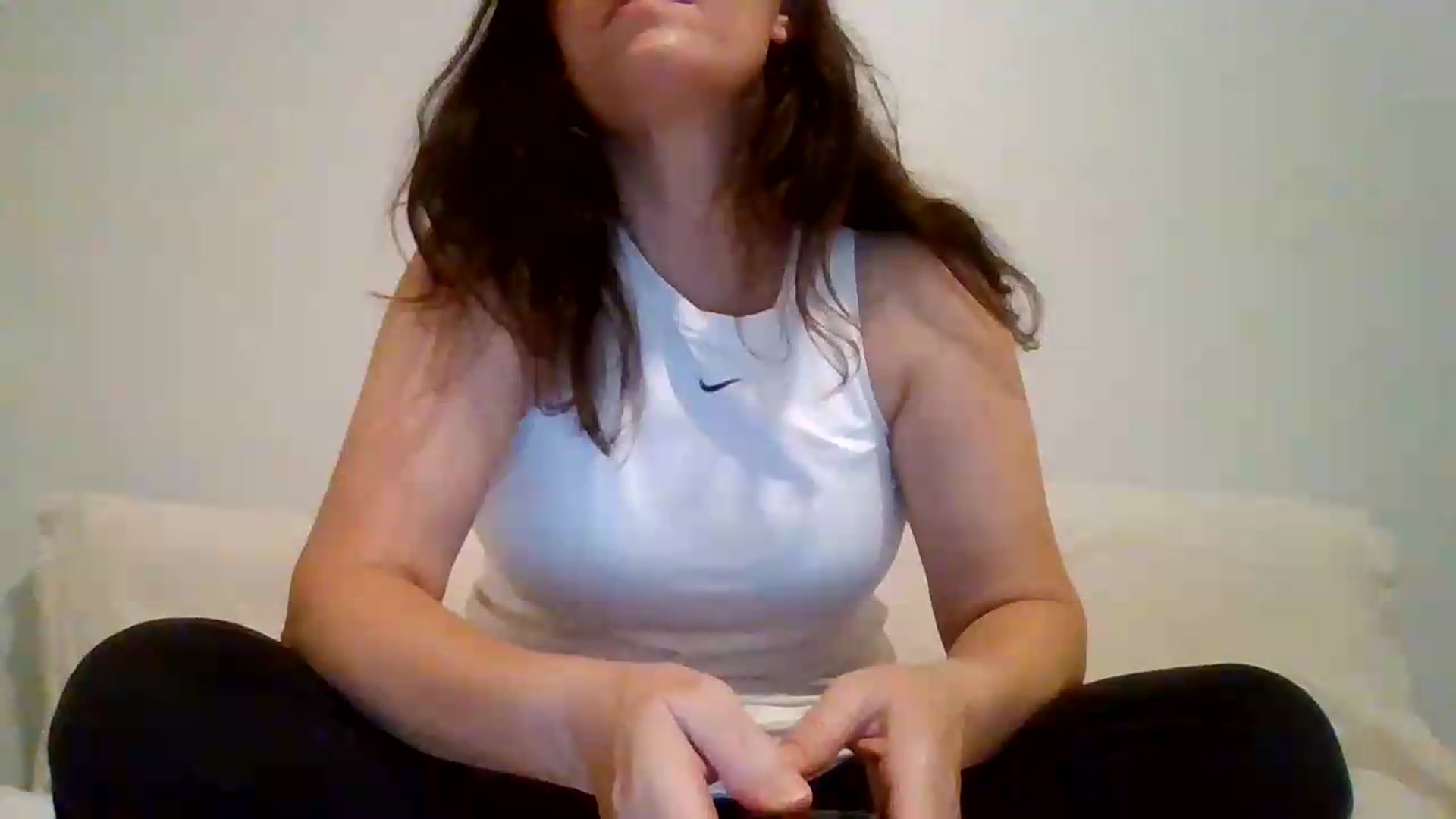 Gallery image thumbnail from LVDOLL's myfreecams stream on, 08/04/2026, 03:12 image 16 of 20