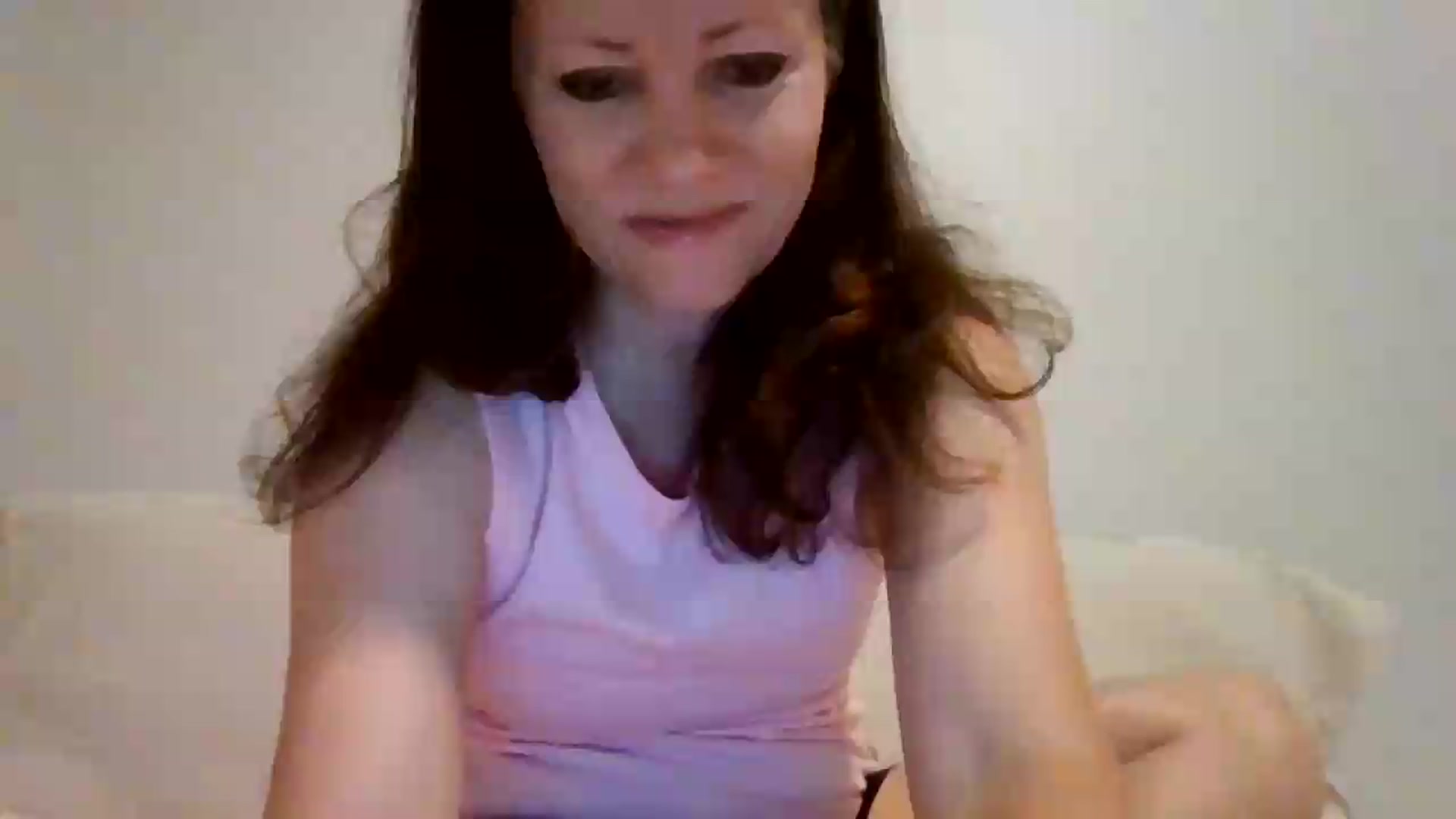 Gallery image thumbnail from LVDOLL's myfreecams stream on, 08/06/2026, 03:33 image 1 of 20