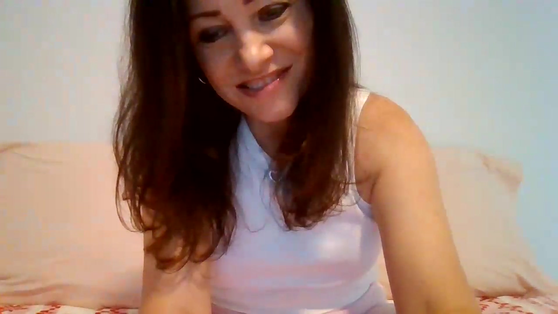 Gallery image thumbnail from LVDOLL's myfreecams stream on, 08/10/2026, 20:13 image 15 of 20