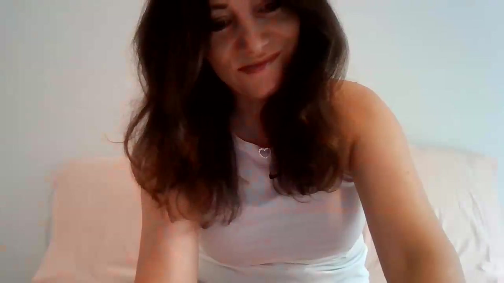 Gallery image thumbnail from LVDOLL's myfreecams stream on, 08/12/2026, 22:54 image 2 of 20