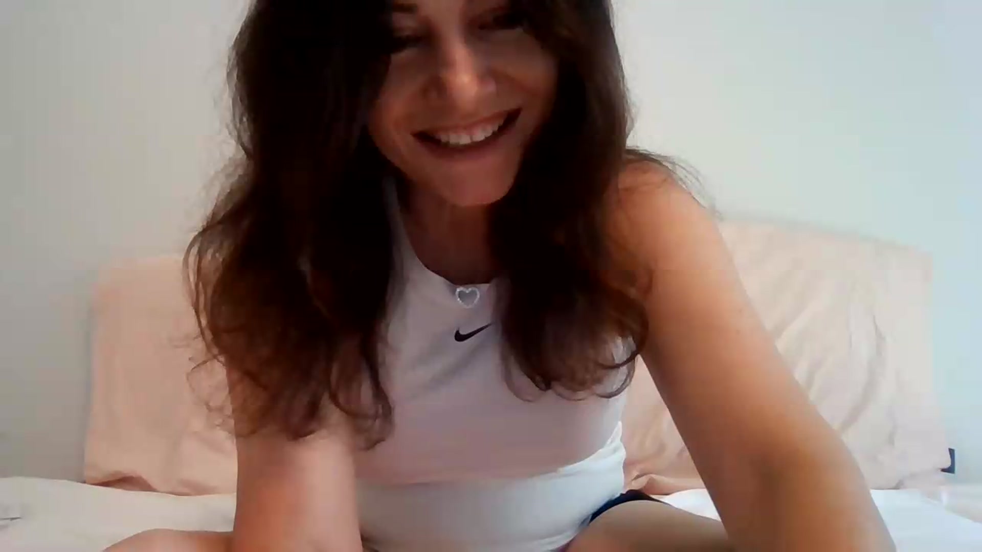 Gallery image thumbnail from LVDOLL's myfreecams stream on, 08/12/2026, 23:53 image 20 of 20