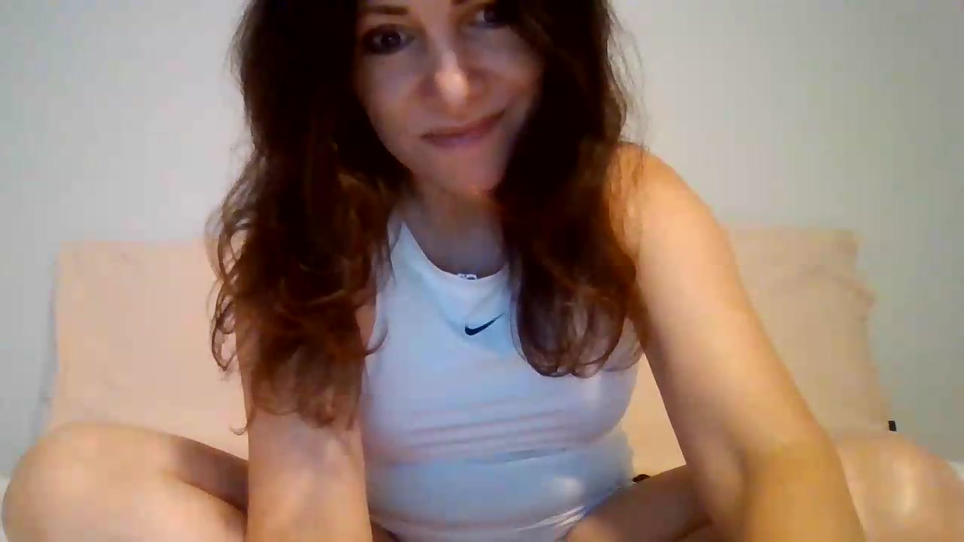 Gallery image thumbnail from LVDOLL's myfreecams stream on, 08/13/2026, 02:43 image 14 of 20