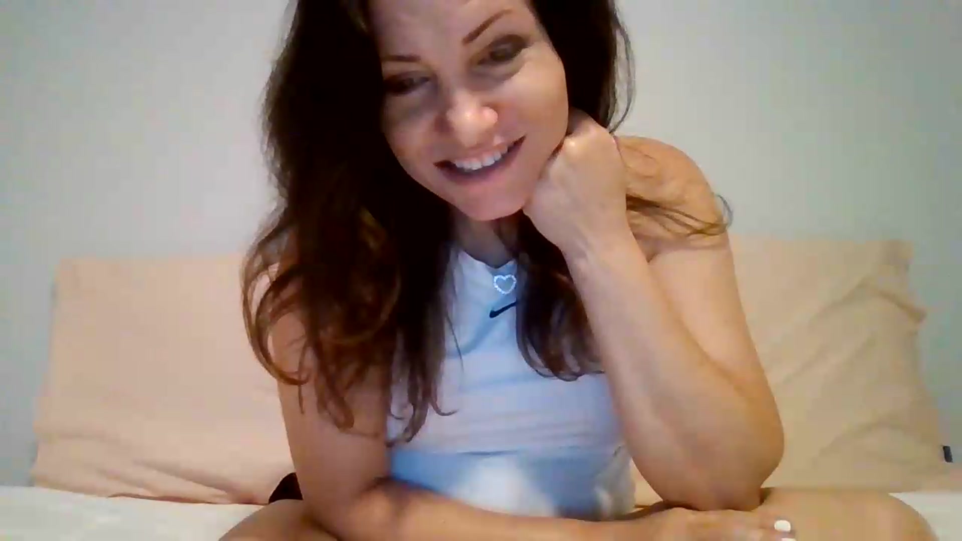 Gallery image thumbnail from LVDOLL's myfreecams stream on, 08/13/2026, 04:24 image 3 of 20