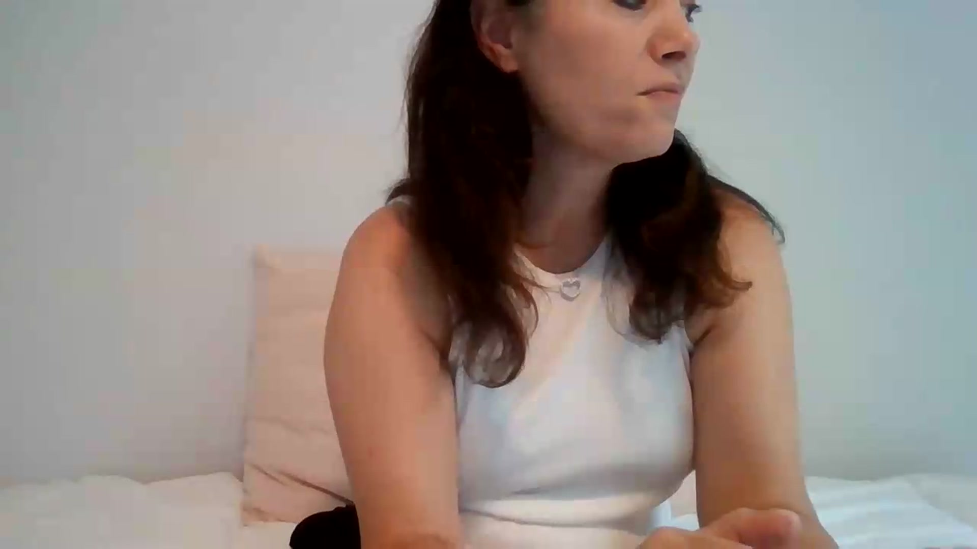 Gallery image thumbnail from LVDOLL's myfreecams stream on, 08/13/2026, 23:36 image 7 of 20