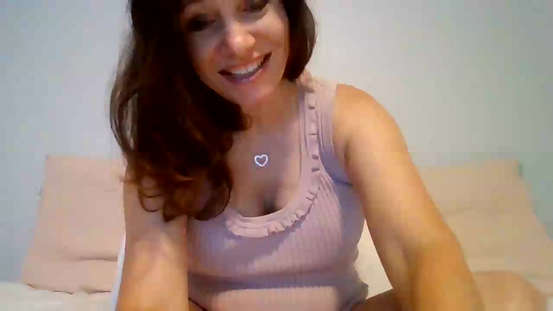 Gallery image thumbnail from LVDOLL's myfreecams stream on, 08/15/2026, 02:20 image 19 of 20