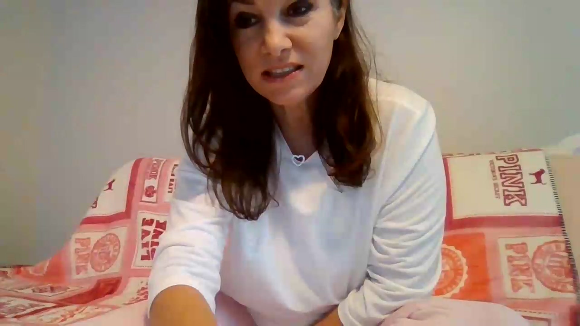 Gallery image thumbnail from LVDOLL's myfreecams stream on, 08/17/2026, 02:49 image 8 of 20