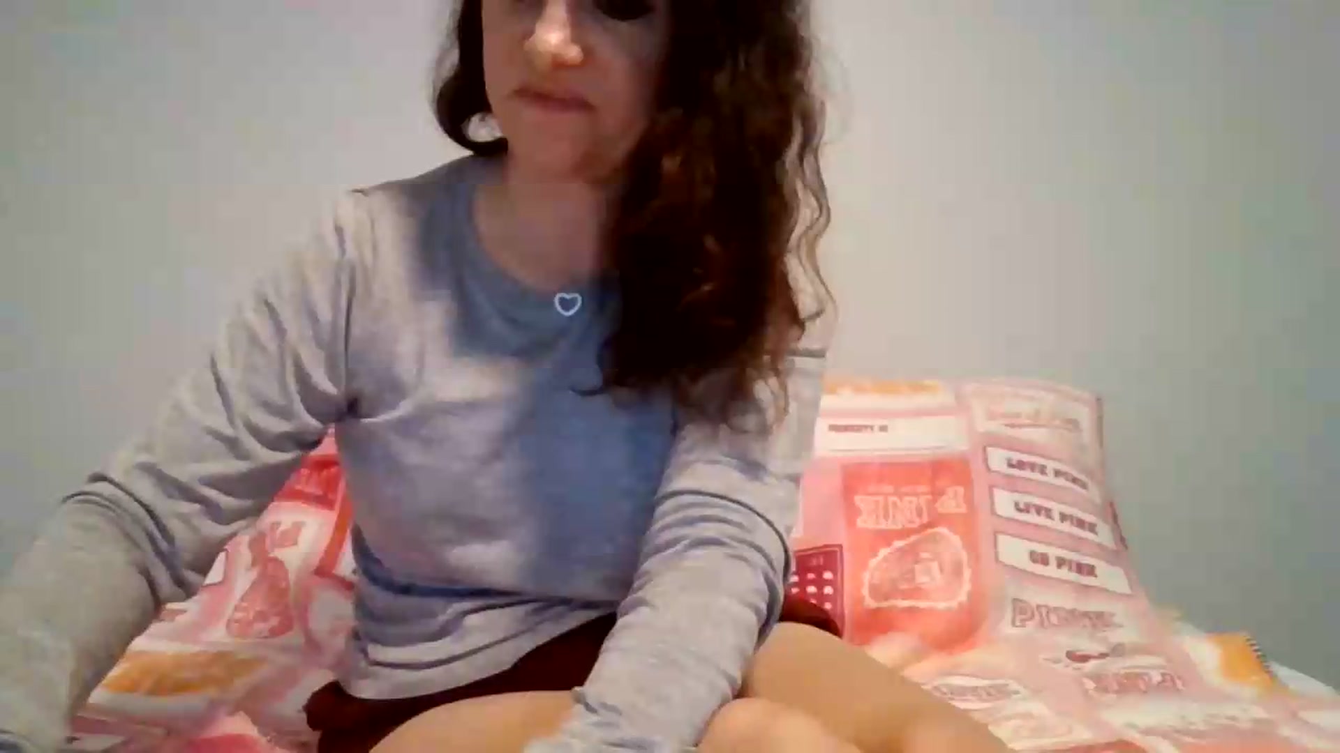 Gallery image thumbnail from LVDOLL's myfreecams stream on, 08/19/2026, 02:31 image 19 of 20