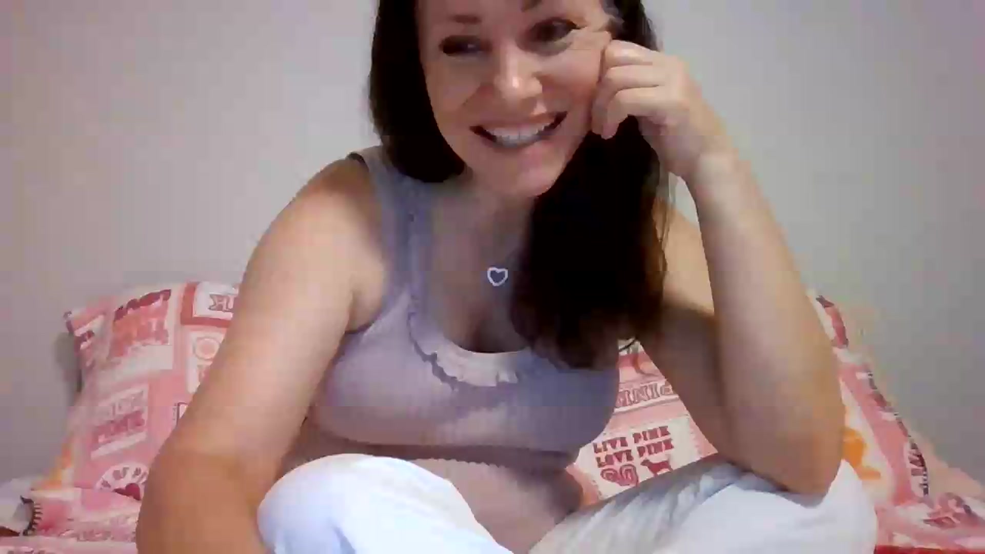 Gallery image thumbnail from LVDOLL's myfreecams stream on, 08/20/2026, 04:41 image 3 of 20