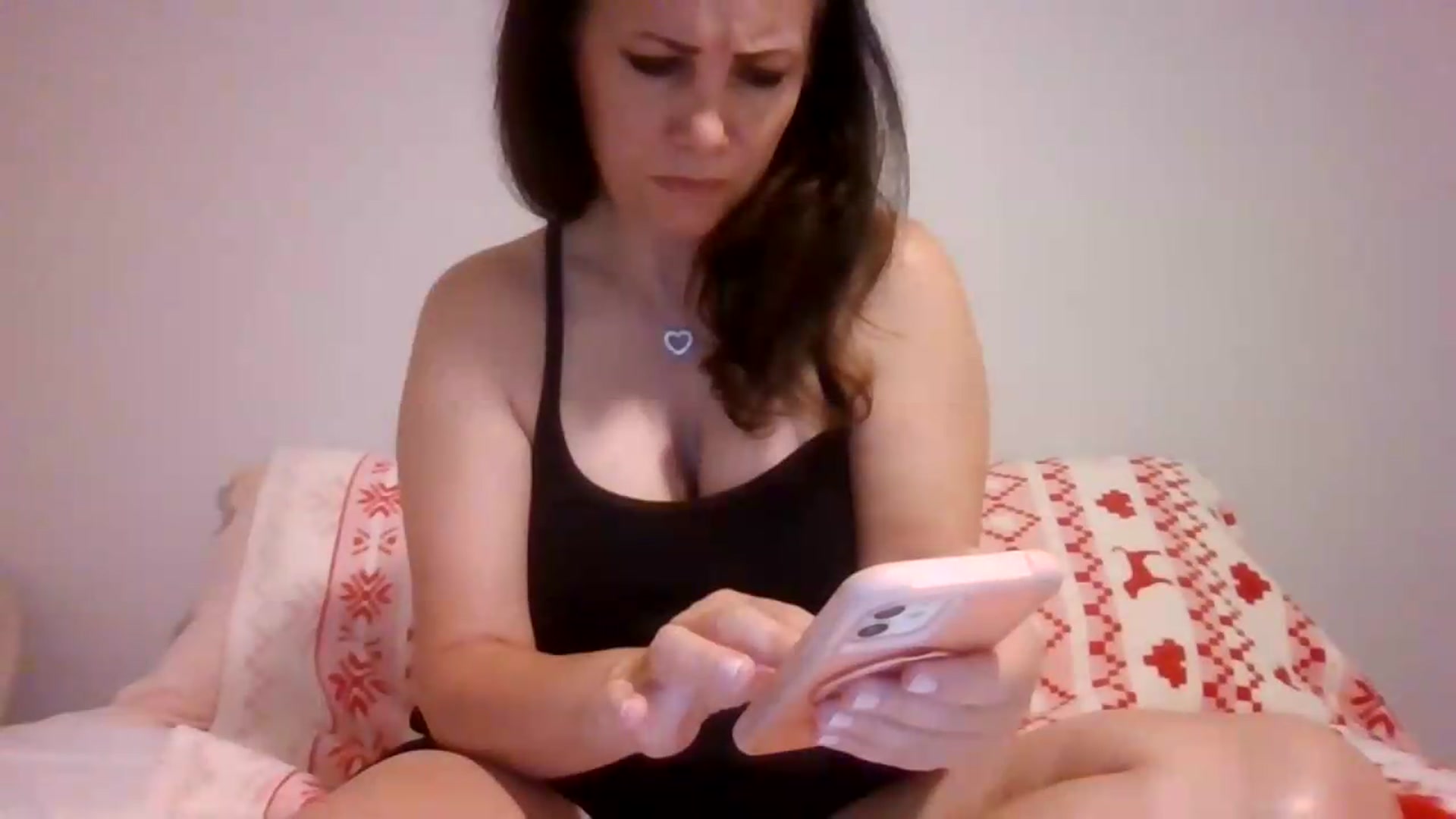 Gallery image thumbnail from LVDOLL's myfreecams stream on, 08/21/2026, 03:55 image 4 of 20