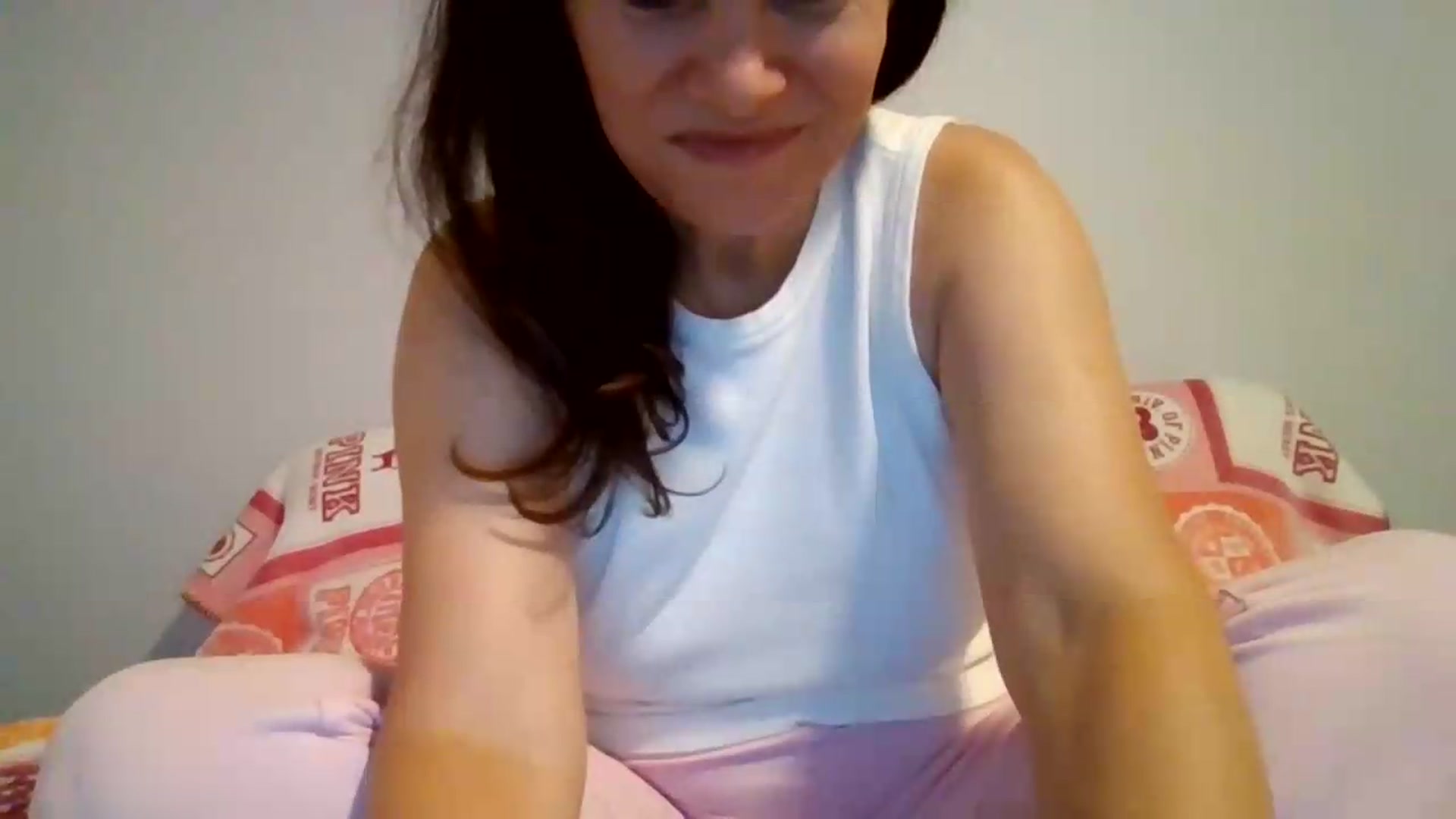 Gallery image thumbnail from LVDOLL's myfreecams stream on, 08/22/2026, 07:13 image 2 of 20