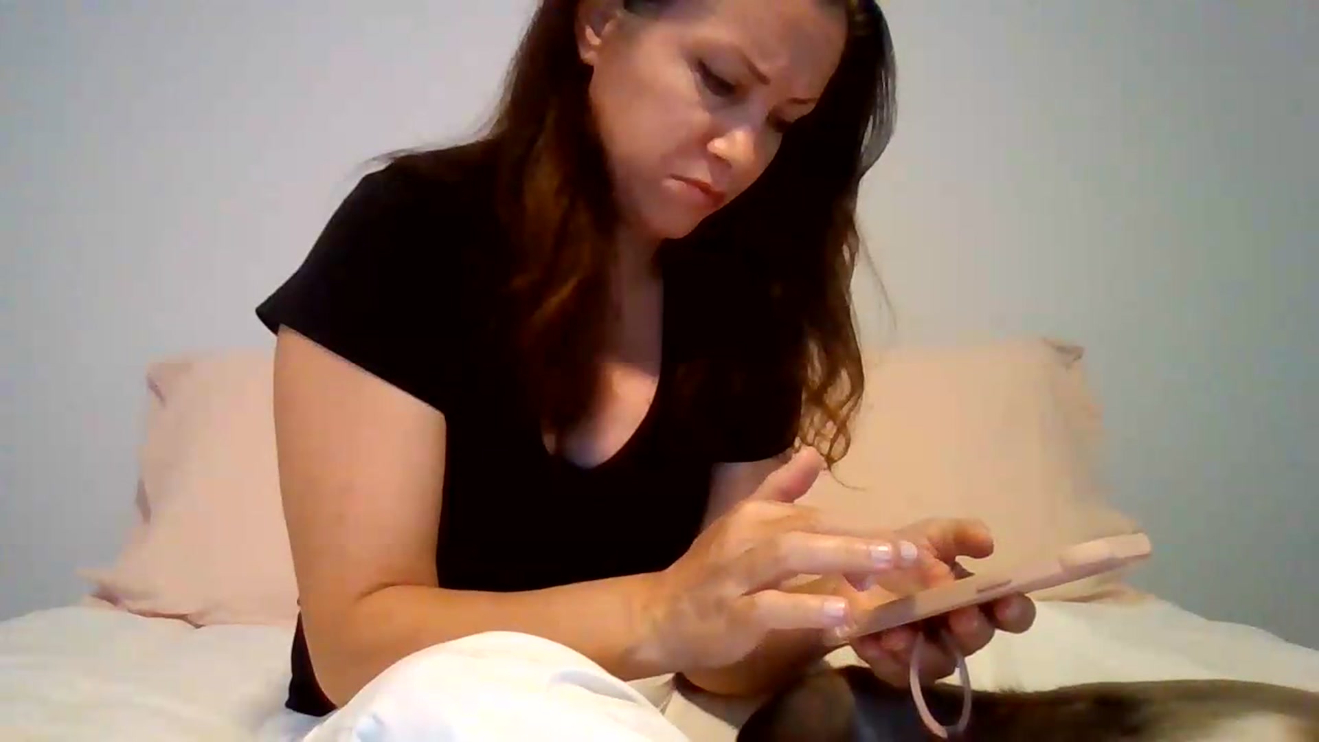 Gallery image thumbnail from LVDOLL's myfreecams stream on, 08/25/2026, 02:08 image 7 of 20