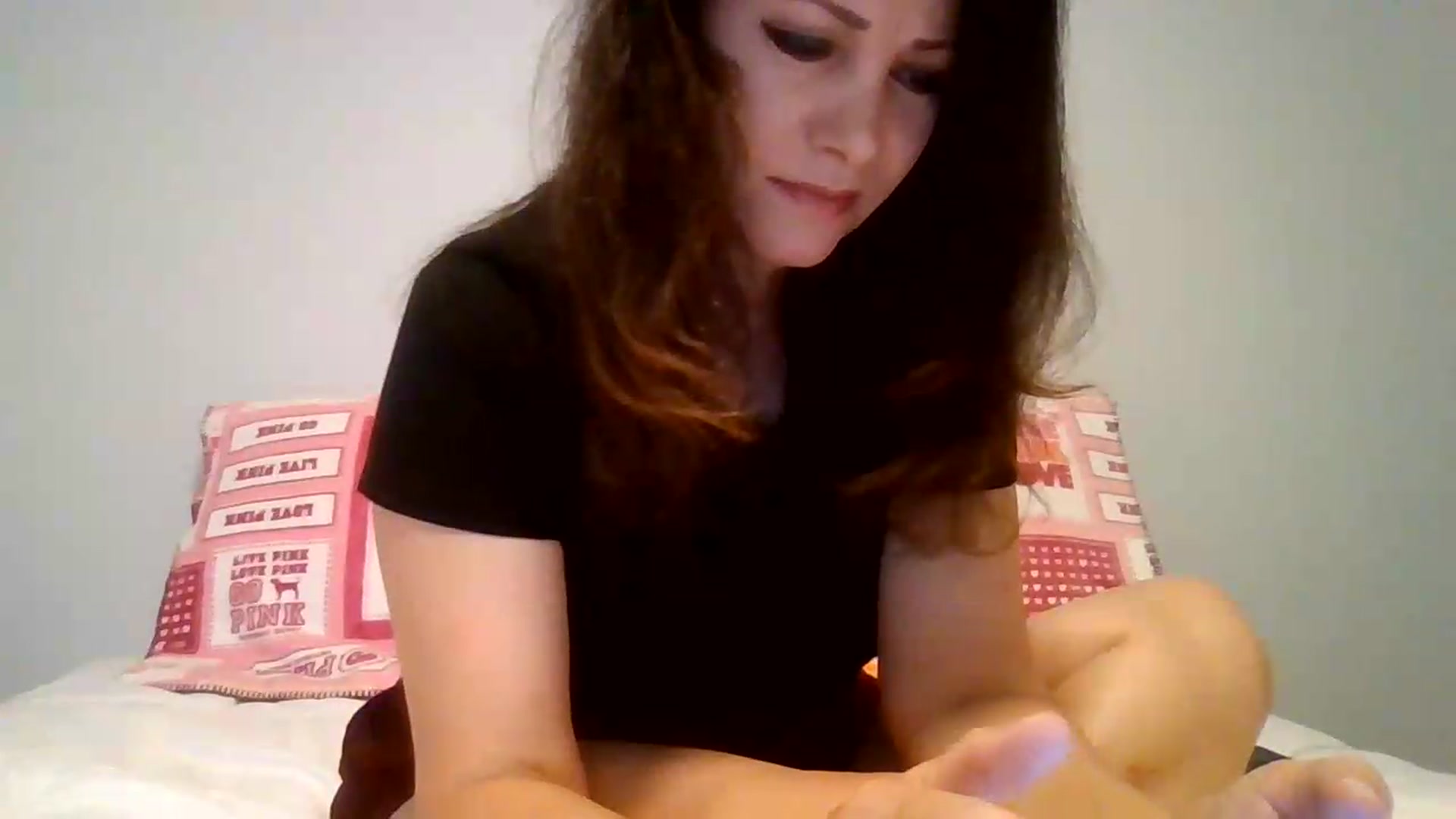 Gallery image thumbnail from LVDOLL's myfreecams stream on, 08/27/2026, 02:25 image 17 of 20