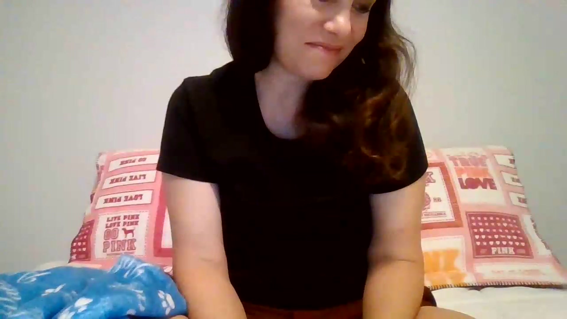 Gallery image thumbnail from LVDOLL's myfreecams stream on, 08/27/2026, 05:15 image 15 of 20