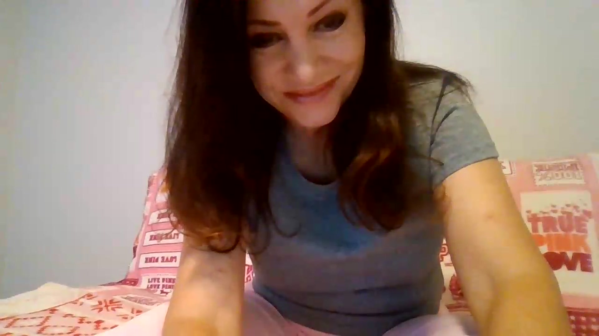 Gallery image thumbnail from LVDOLL's myfreecams stream on, 08/30/2026, 02:25 image 17 of 20