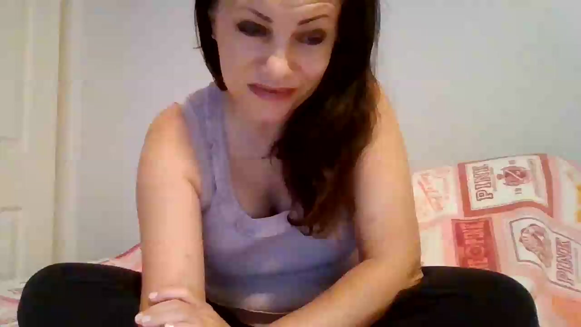 Gallery image thumbnail from LVDOLL's myfreecams stream on, 09/01/2026, 04:30 image 10 of 20