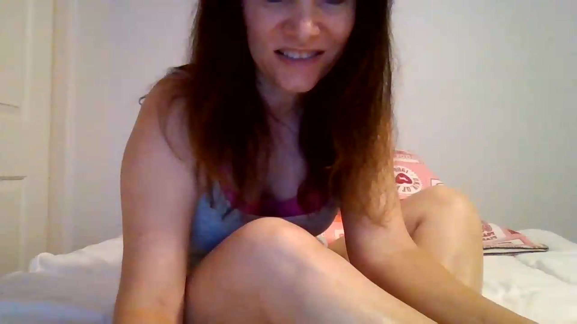 Gallery image thumbnail from LVDOLL's myfreecams stream on, 09/16/2026, 03:59 image 18 of 20