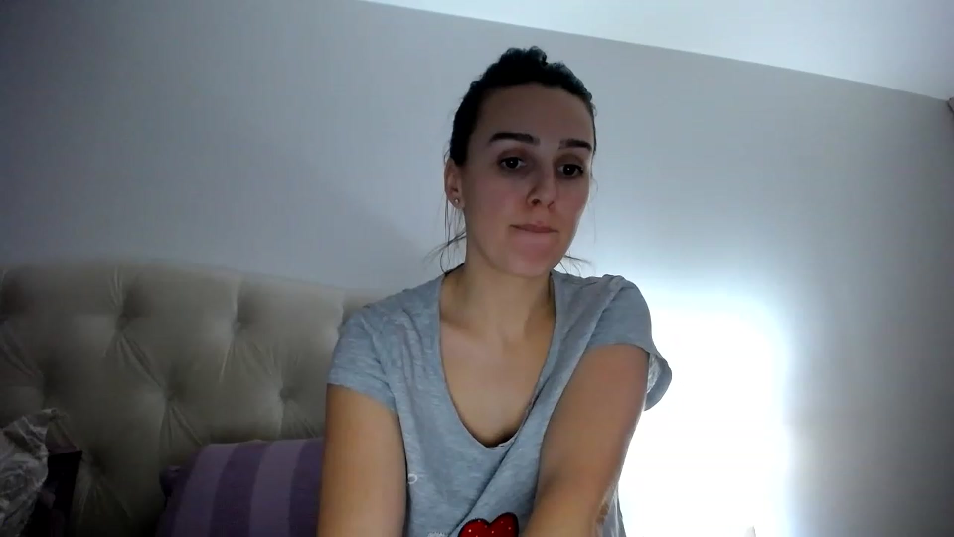 Gallery image thumbnail from L_A_U's myfreecams stream on, 12/02/2022, 14:13 image 9 of 20