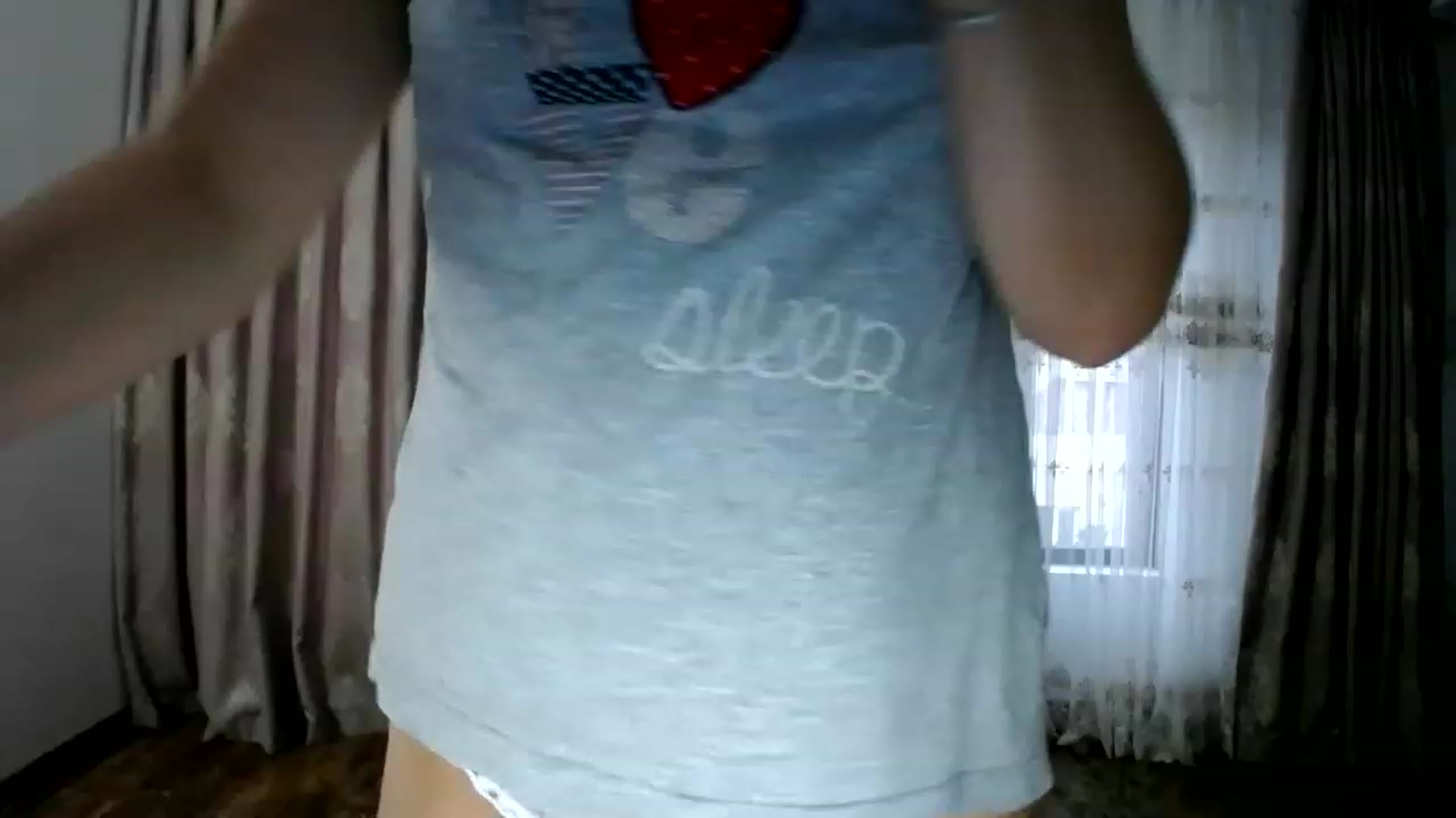 Gallery image thumbnail from L_A_U's myfreecams stream on, 12/02/2022, 14:13 image 20 of 20