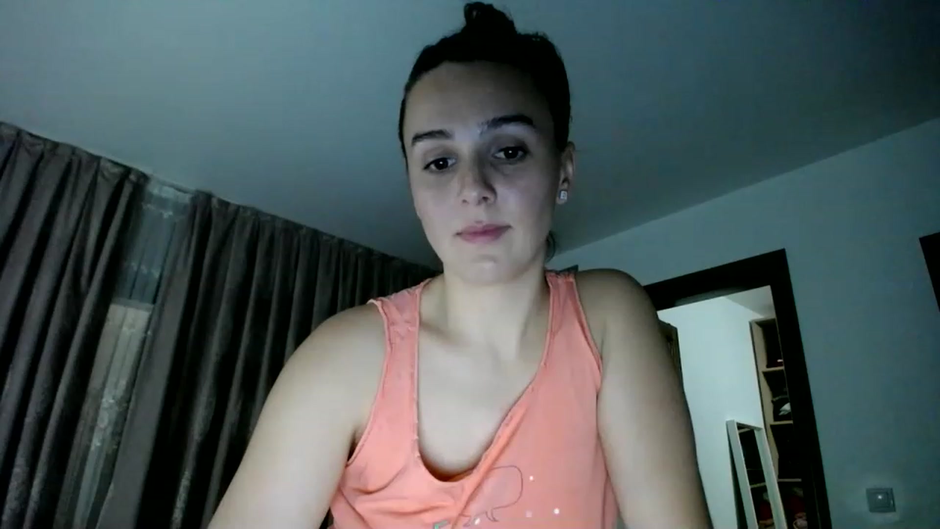 Gallery image thumbnail from L_A_U's myfreecams stream on, 01/29/2023, 23:47 image 11 of 20
