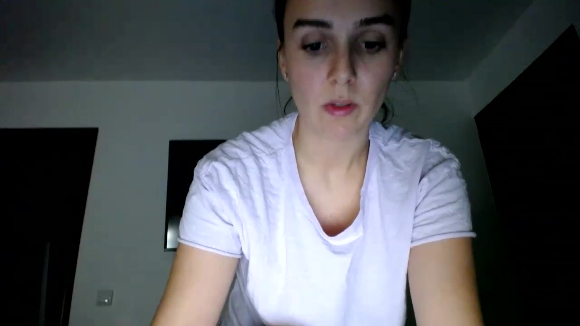 Gallery image thumbnail from L_A_U's myfreecams stream on, 02/07/2023, 22:31 image 12 of 20