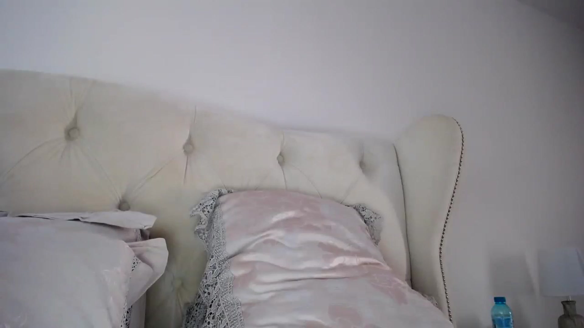 Gallery image thumbnail from L_A_U's myfreecams stream on, 02/11/2023, 14:08 image 11 of 20