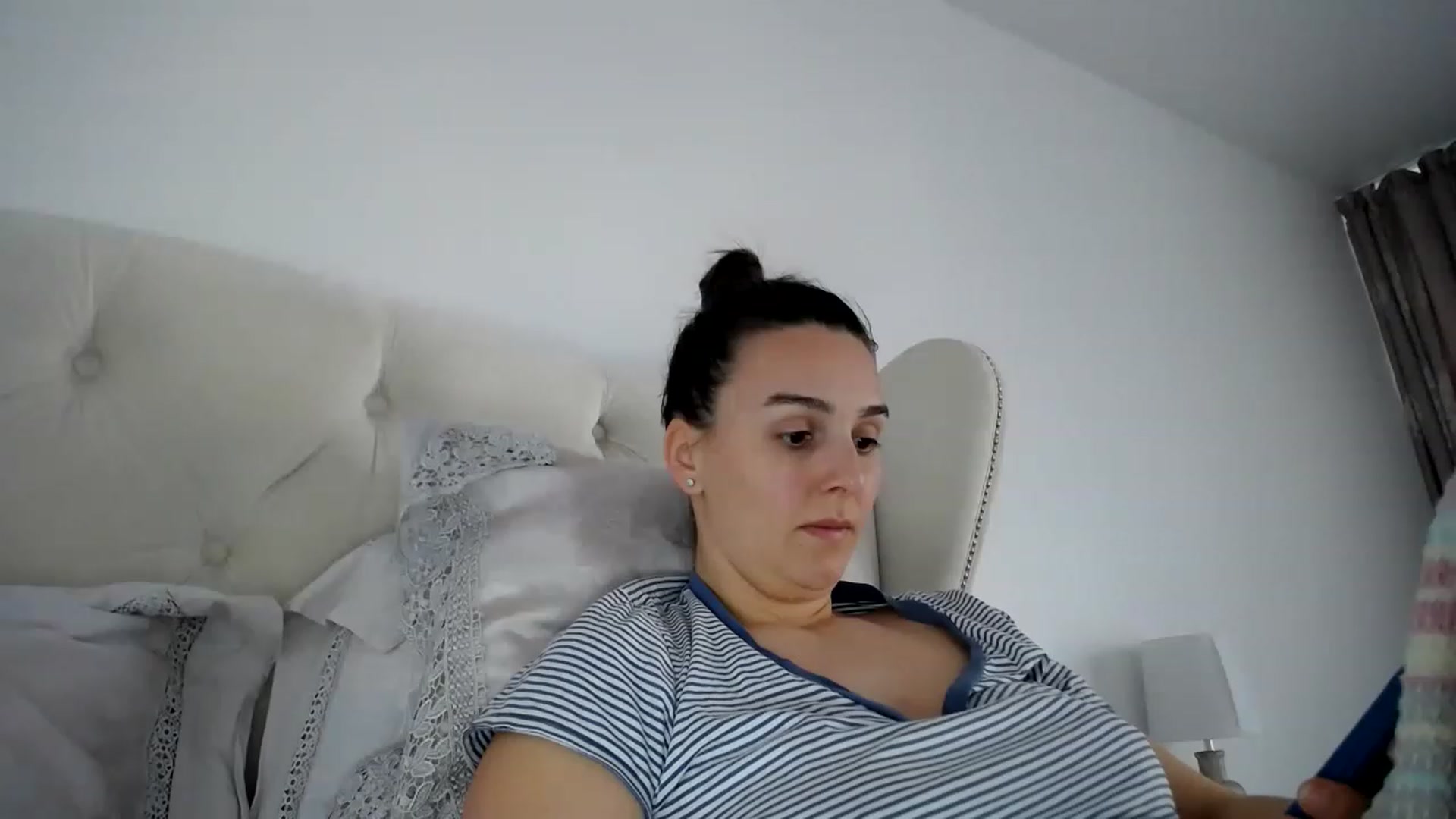 Gallery image thumbnail from L_A_U's myfreecams stream on, 02/14/2023, 14:48 image 10 of 20