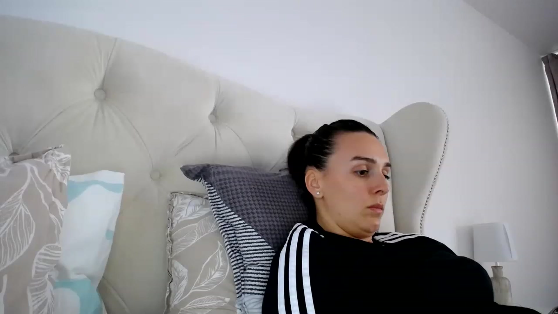 Gallery image thumbnail from L_A_U's myfreecams stream on, 02/22/2023, 12:34 image 20 of 20