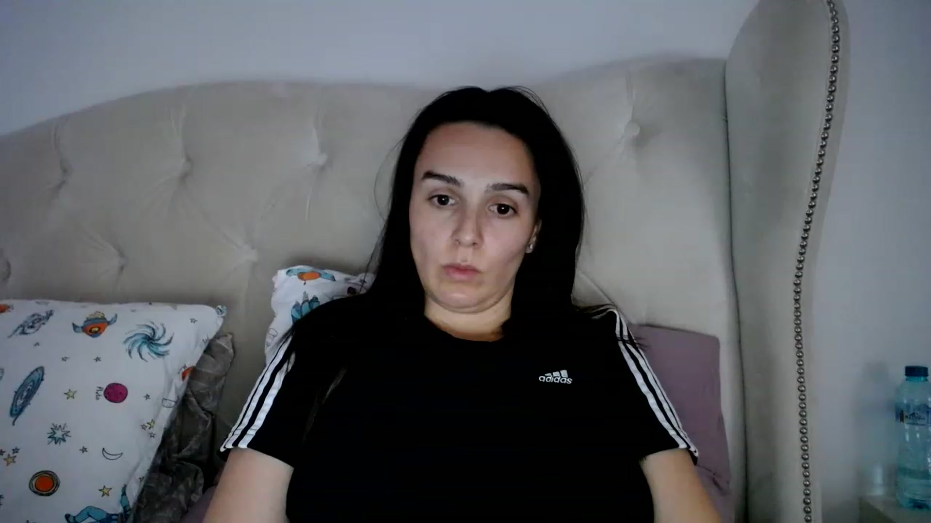 Gallery image thumbnail from L_A_U's myfreecams stream on, 04/04/2023, 09:30 image 12 of 20