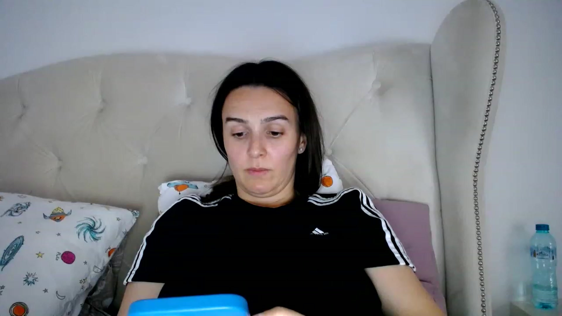 Gallery image thumbnail from L_A_U's myfreecams stream on, 04/04/2023, 11:15 image 14 of 20