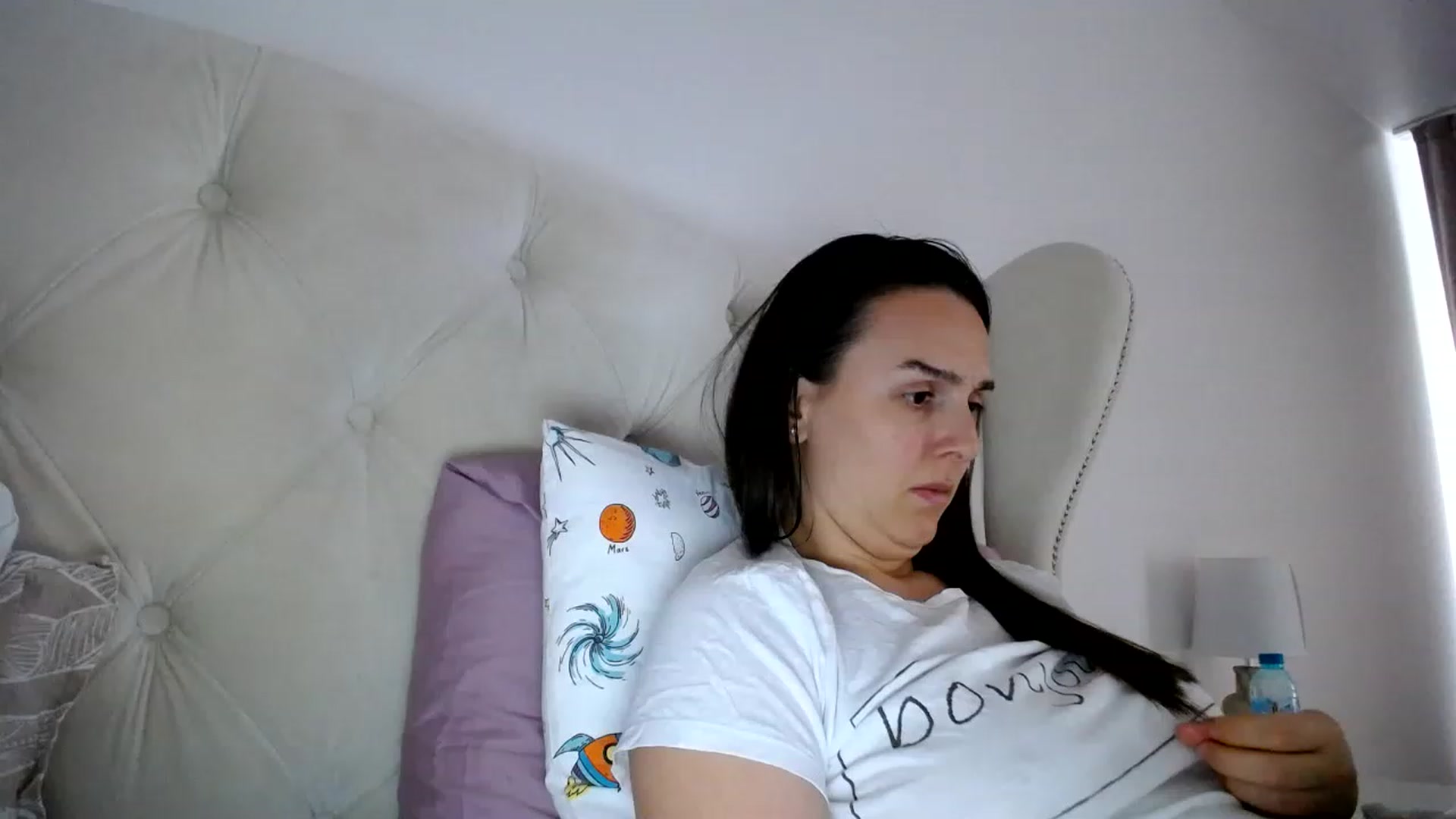 Gallery image thumbnail from L_A_U's myfreecams stream on, 04/06/2023, 11:45 image 10 of 20
