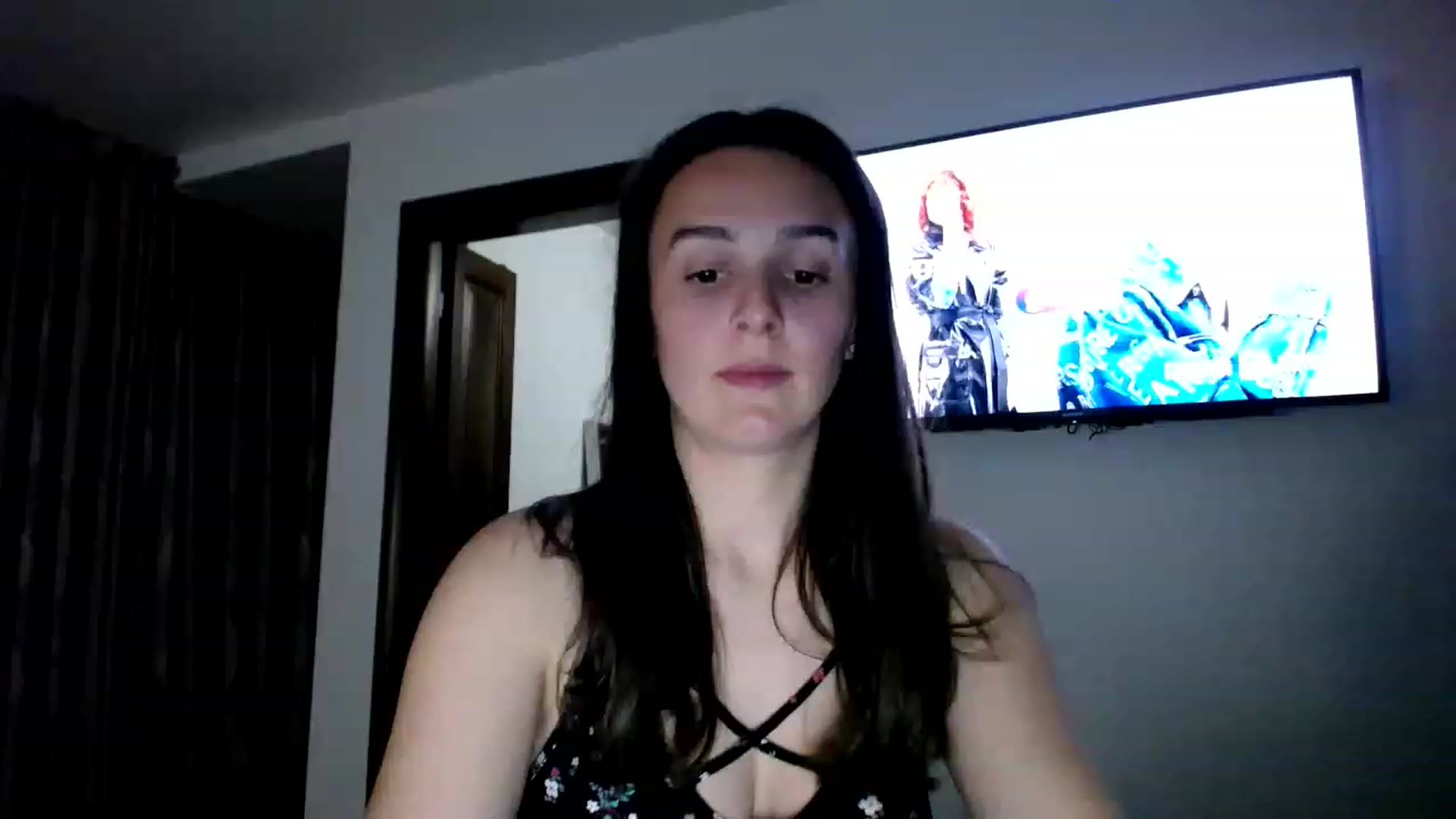 Gallery image thumbnail from L_A_U's myfreecams stream on, 04/24/2023, 21:03 image 8 of 20