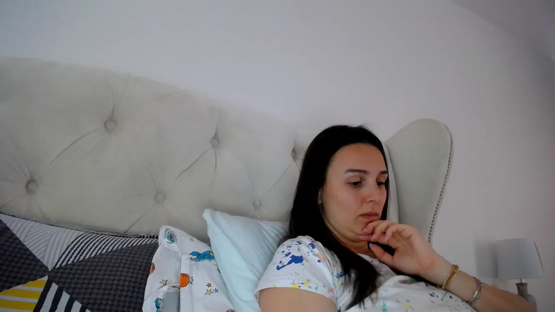 Gallery image thumbnail from L_A_U's myfreecams stream on, 04/27/2023, 09:53 image 14 of 20