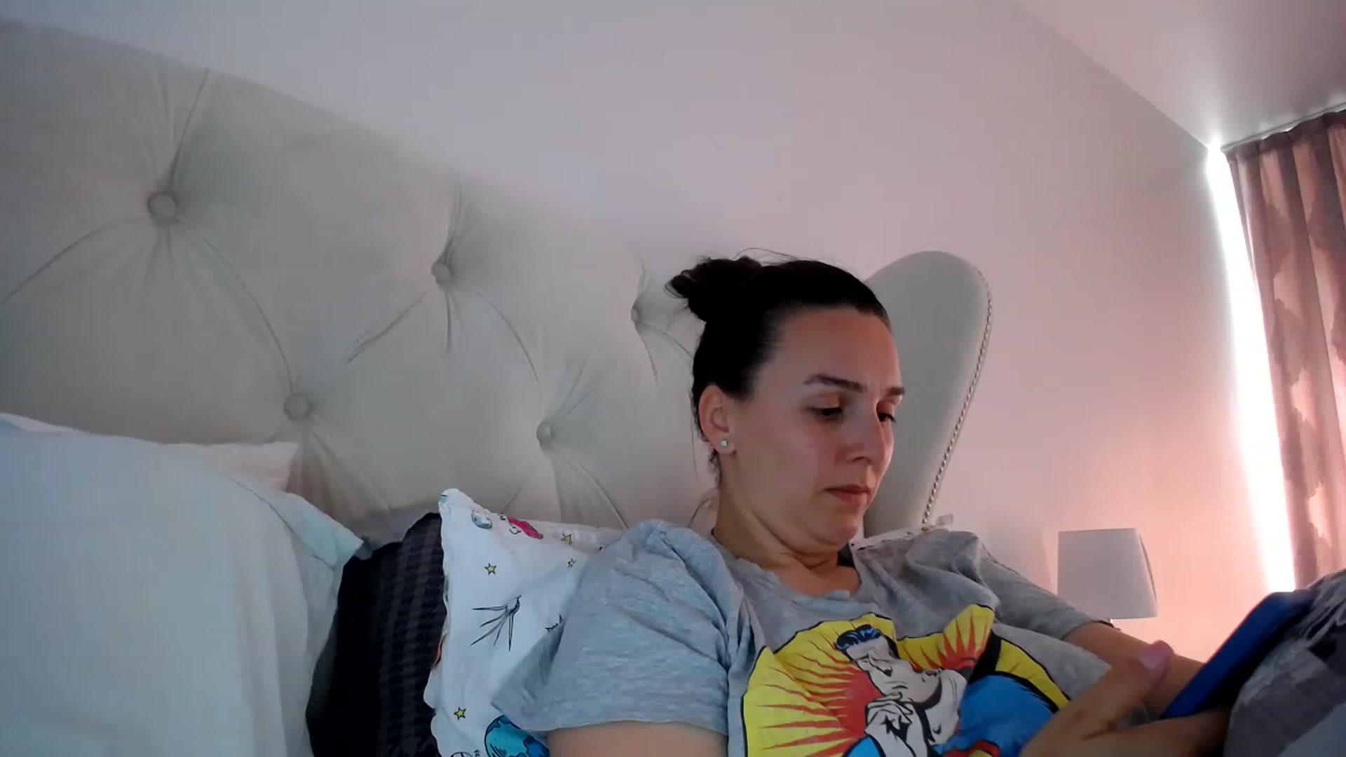 Gallery image thumbnail from L_A_U's myfreecams stream on, 05/02/2023, 07:34 image 10 of 20