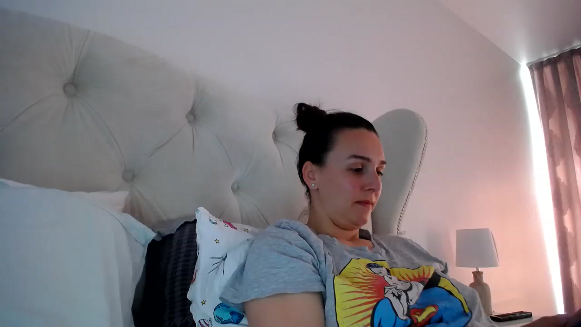 Gallery image thumbnail from L_A_U's myfreecams stream on, 05/02/2023, 07:34 image 1 of 20
