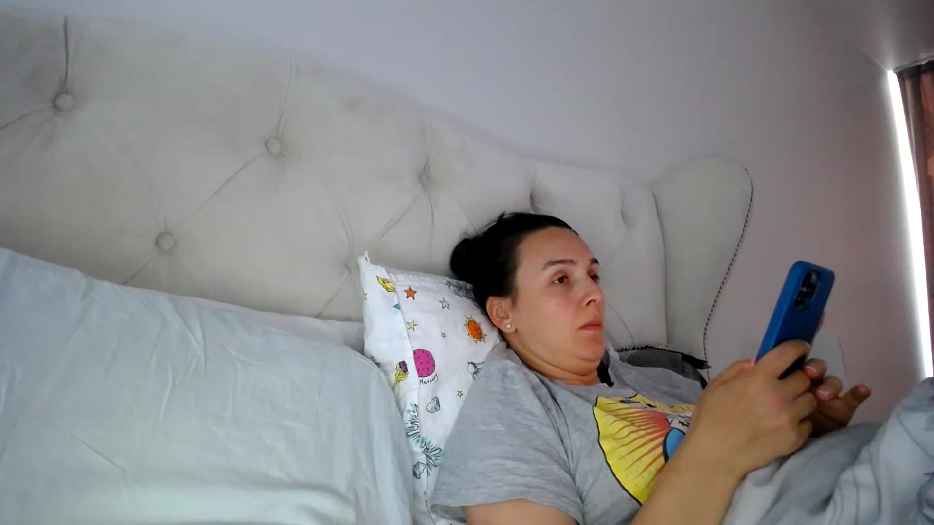 Gallery image thumbnail from L_A_U's myfreecams stream on, 05/02/2023, 10:31 image 16 of 20
