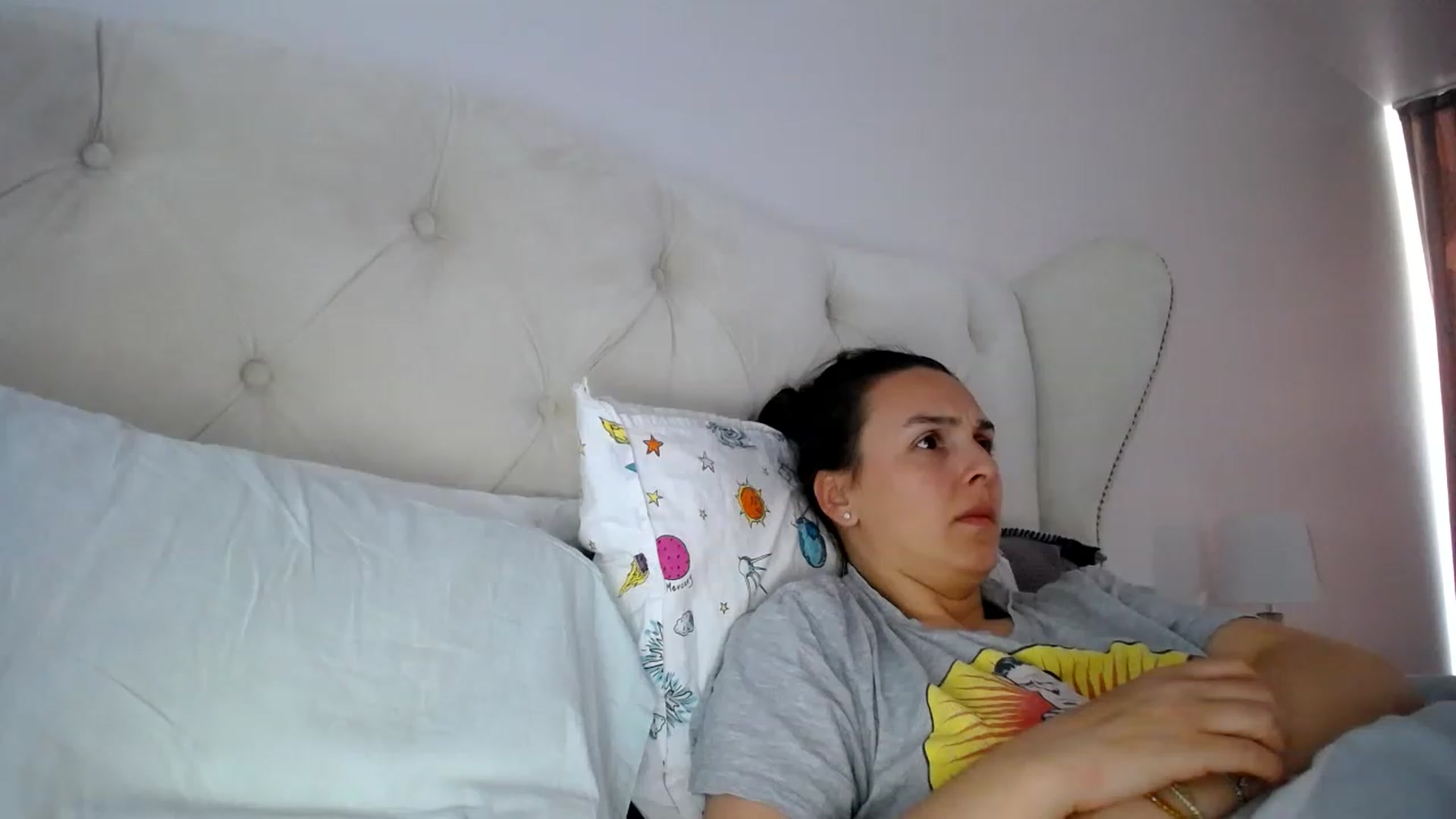 Gallery image thumbnail from L_A_U's myfreecams stream on, 05/02/2023, 10:31 image 12 of 20