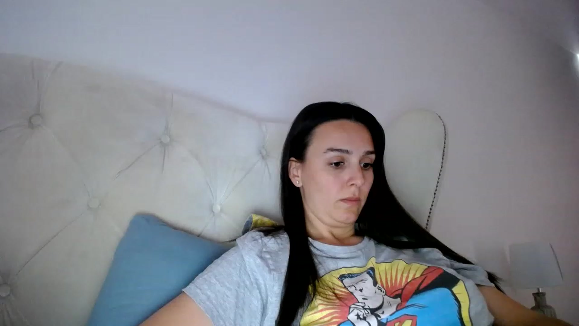 Gallery image thumbnail from L_A_U's myfreecams stream on, 05/08/2023, 10:26 image 13 of 20