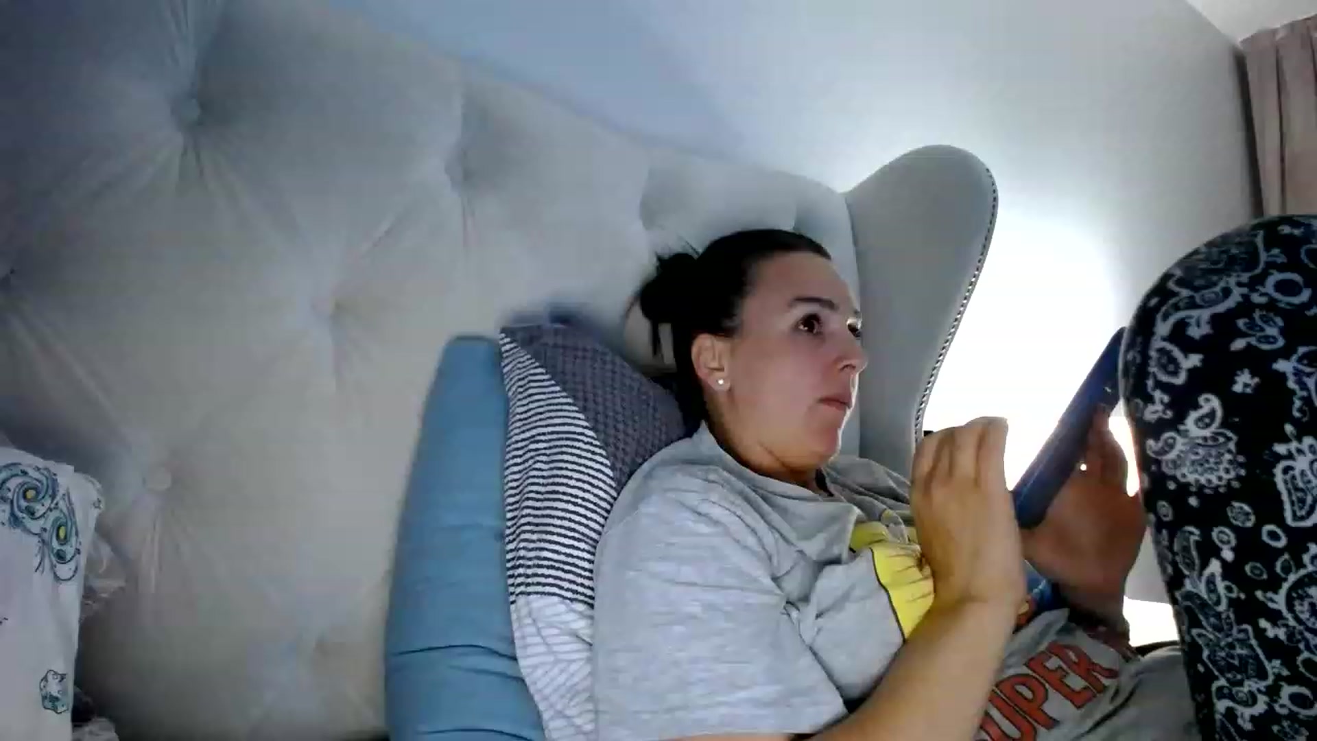 Gallery image thumbnail from L_A_U's myfreecams stream on, 05/08/2023, 17:49 image 18 of 20