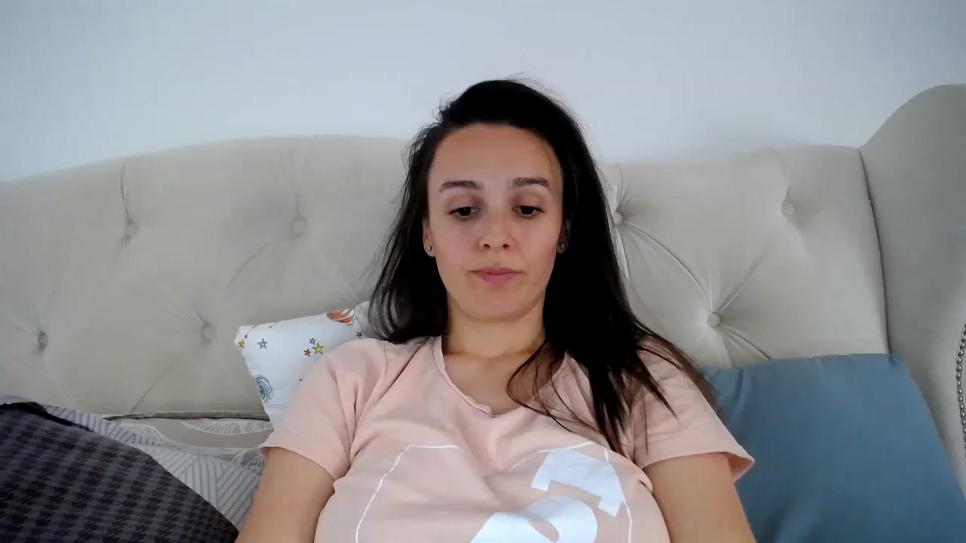 Gallery image thumbnail from L_A_U's myfreecams stream on, 05/10/2023, 11:28 image 10 of 20