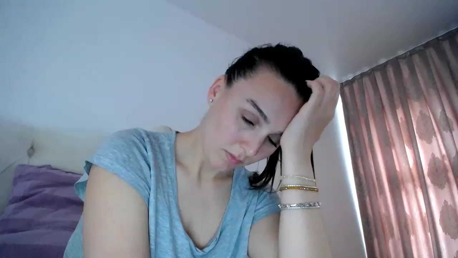 Gallery image thumbnail from L_A_U's myfreecams stream on, 05/12/2023, 12:52 image 13 of 20