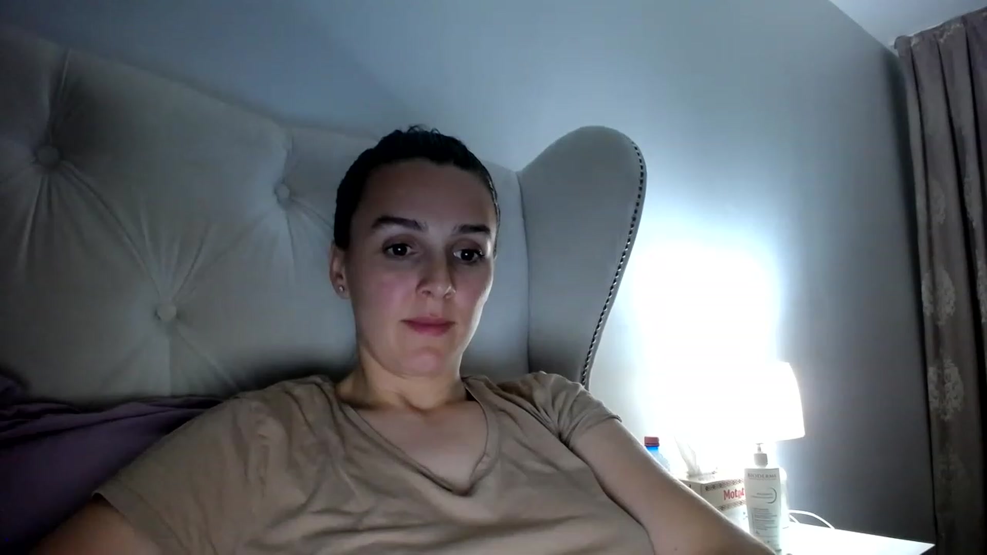 Gallery image thumbnail from L_A_U's myfreecams stream on, 05/14/2023, 21:26 image 3 of 20
