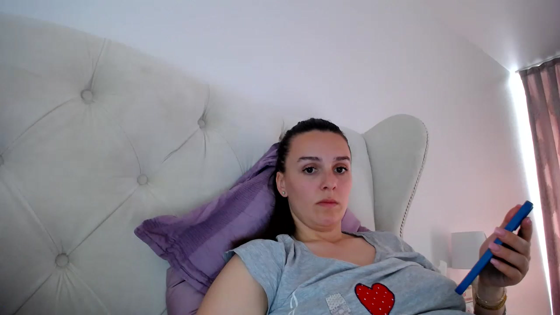 Gallery image thumbnail from L_A_U's myfreecams stream on, 05/15/2023, 08:41 image 9 of 20