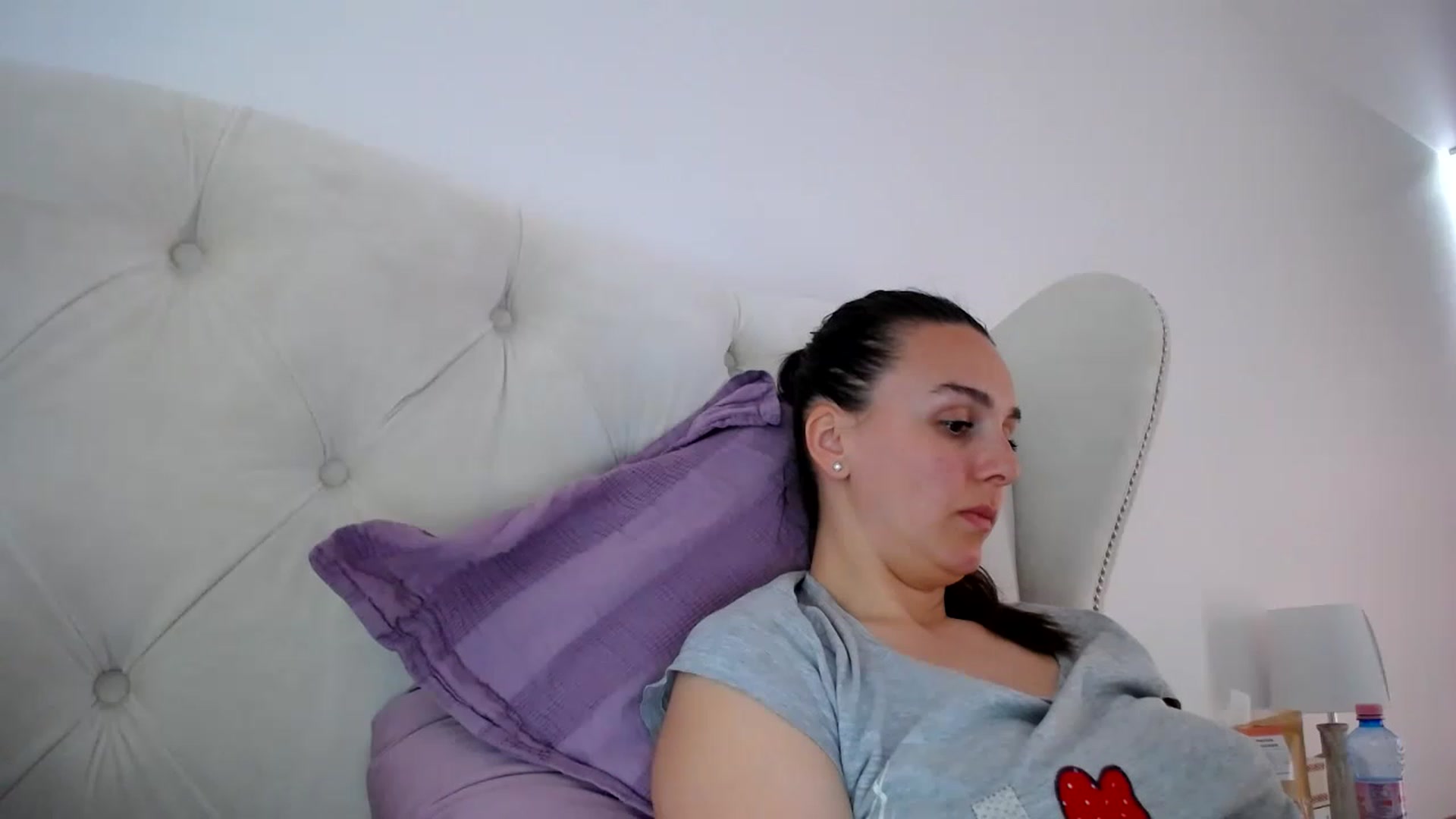 Gallery image thumbnail from L_A_U's myfreecams stream on, 05/15/2023, 08:41 image 18 of 20