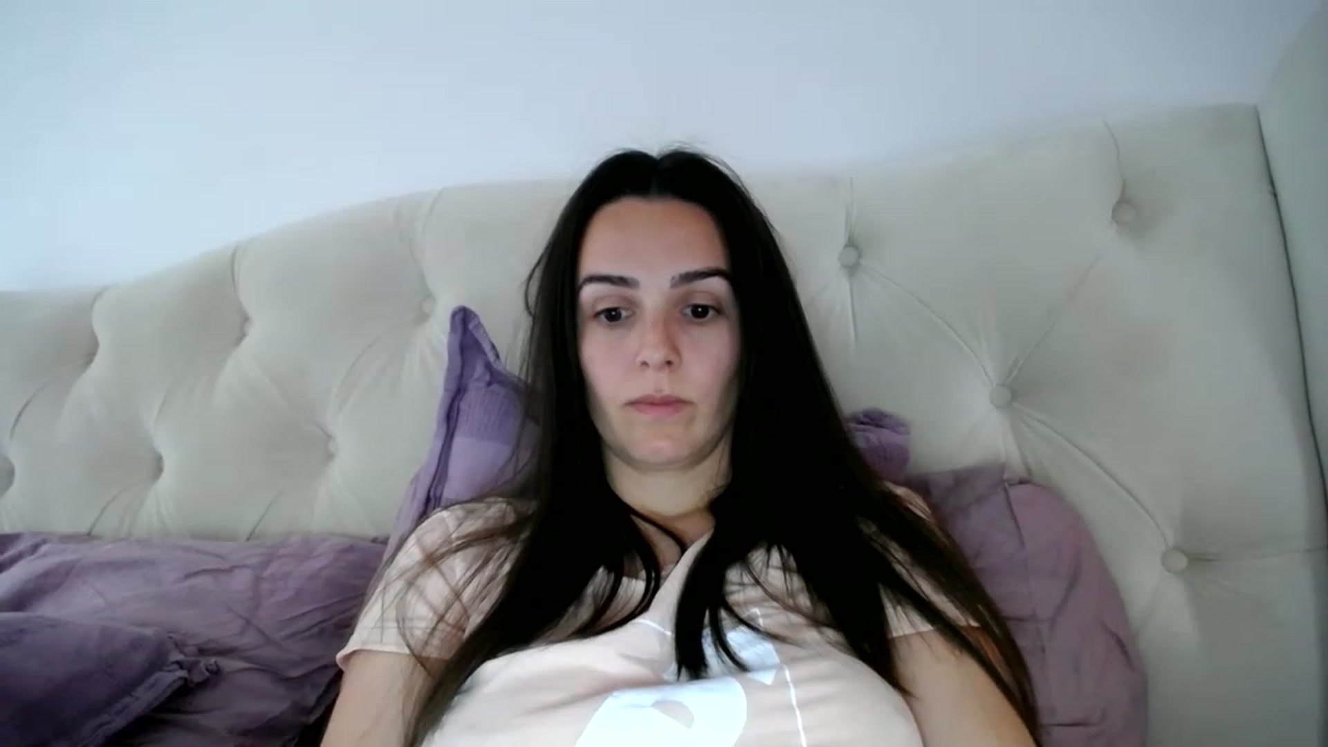 Gallery image thumbnail from L_A_U's myfreecams stream on, 05/17/2023, 11:55 image 10 of 20